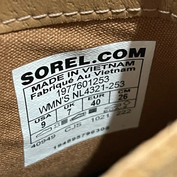 Sorel Camel Ankle Booties - Picture 11 of 13